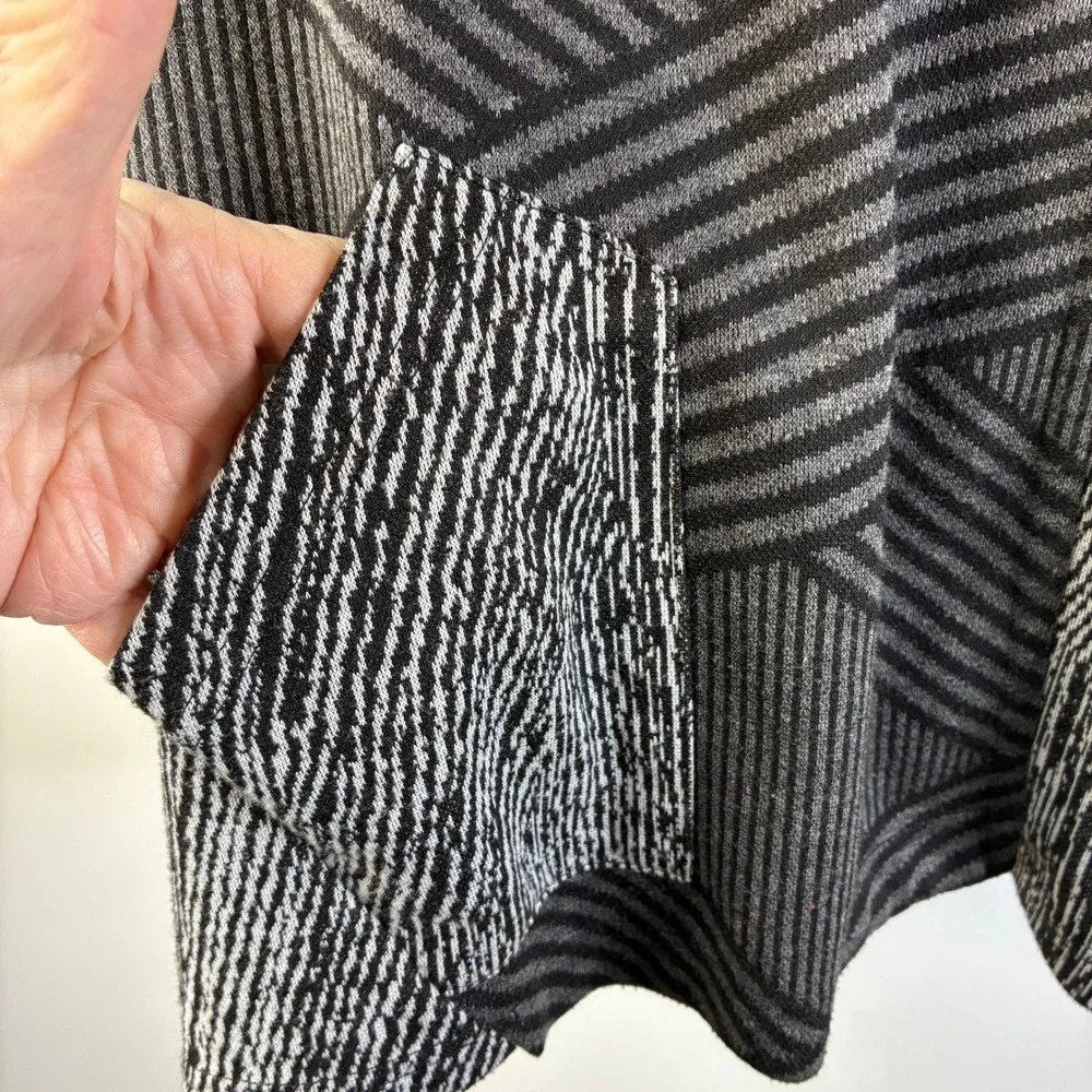 Ali Miles Womens 2X Black White Geometric Abstract Button Front Mock Neck Jacket